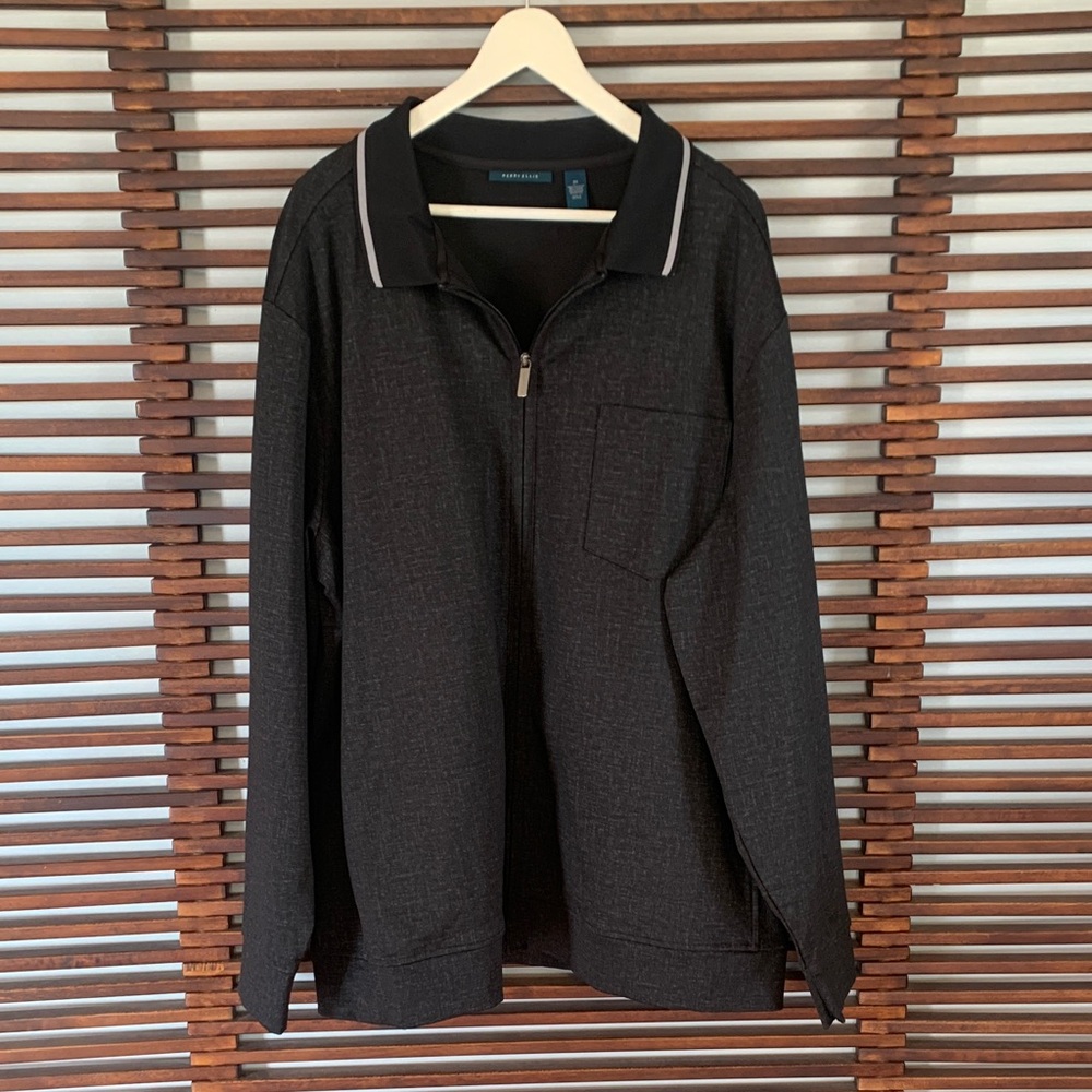 Perry Ellis Mens Black Zip-Front Jacket with Contrast Collar